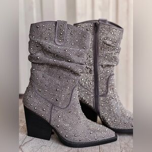 Elegant Rhinestone-Studded Gray Boots